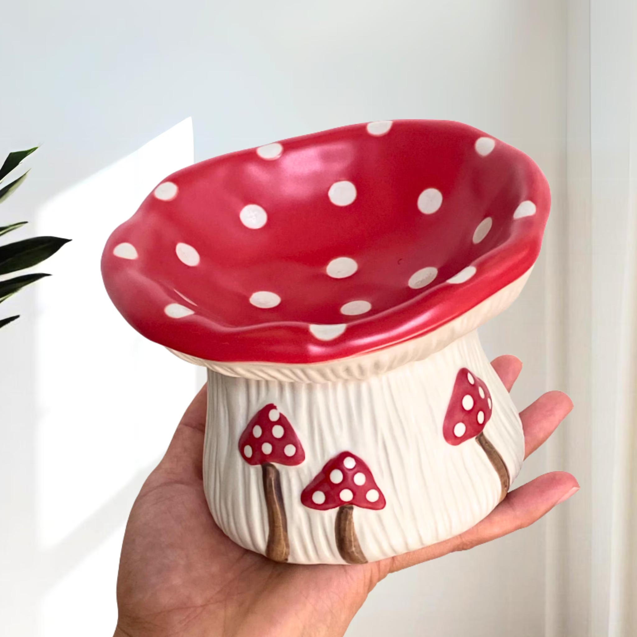 Mushroom Ceramic Slow Feeder Cat Bowl – Elevated Whisker Relief
